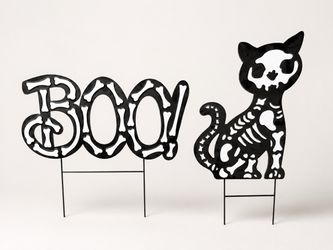 set of 2 Halloween yard stakes