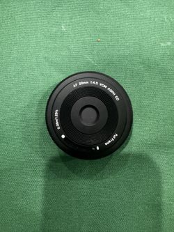 Sony Viltrox 28mm Pancake Lens