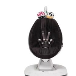 Brand New 4Moms mamaRoo Swing **Bluetooth and Digital