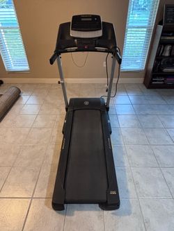 Golds Gym Treadmill