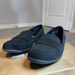 All Black flats Womens size 7