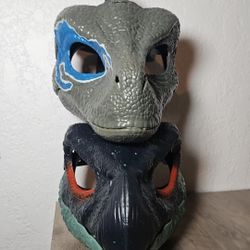 Jurassic World Mask Lot Of 2 Velociraptor 2018, Therizionsaurus 2021 Face Mask
In excellent condition