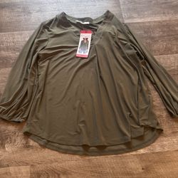 New Women’s Medium Shirt Blouse 