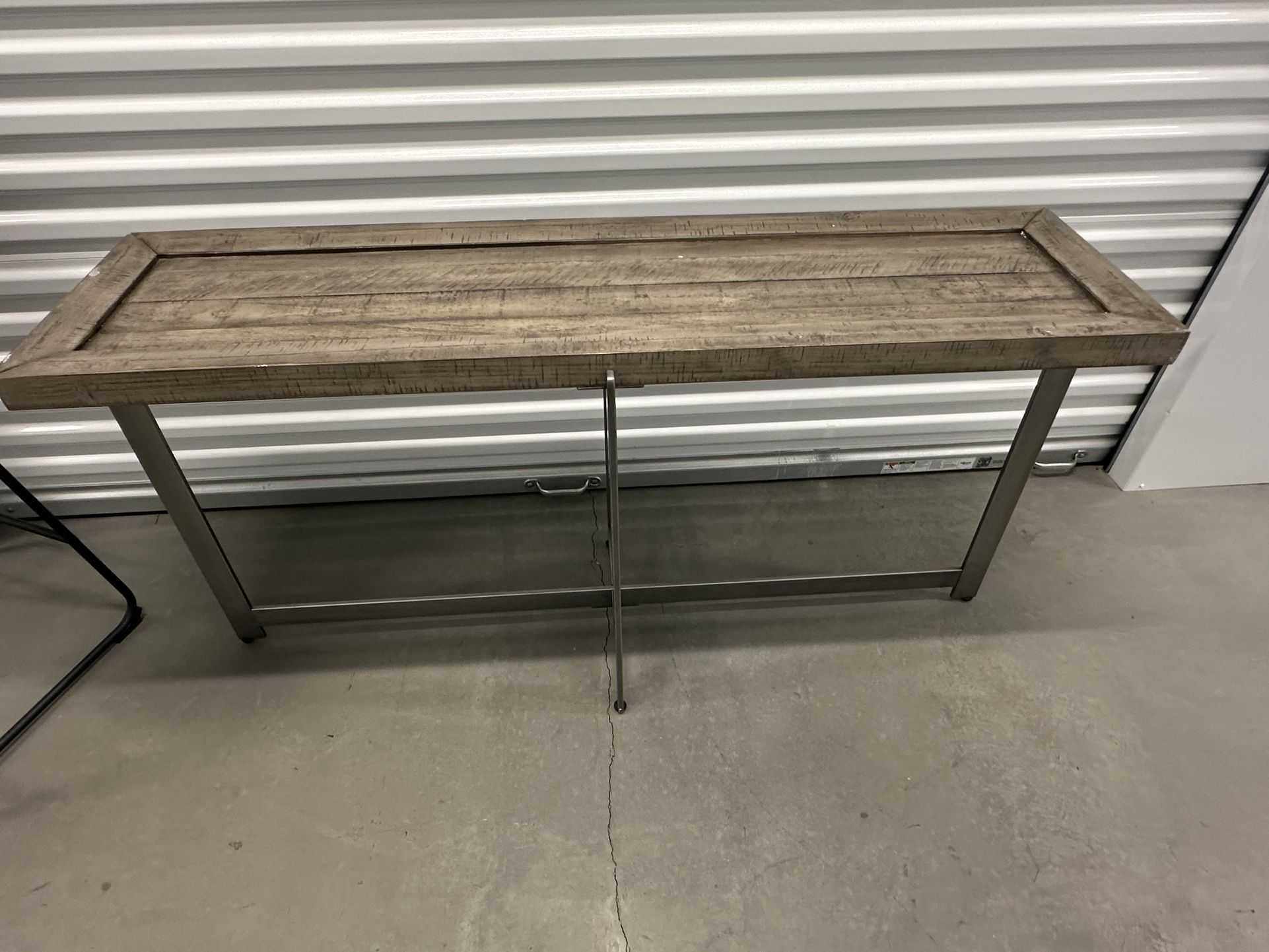 Rustic Console Table – Wood & Metal