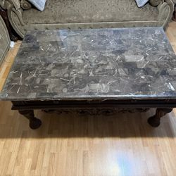 Beautiful Coffee Table With Drawers For Sale $50