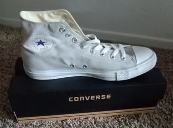 Brand New Men's Converse For Christmas 