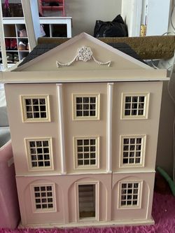 Doll house