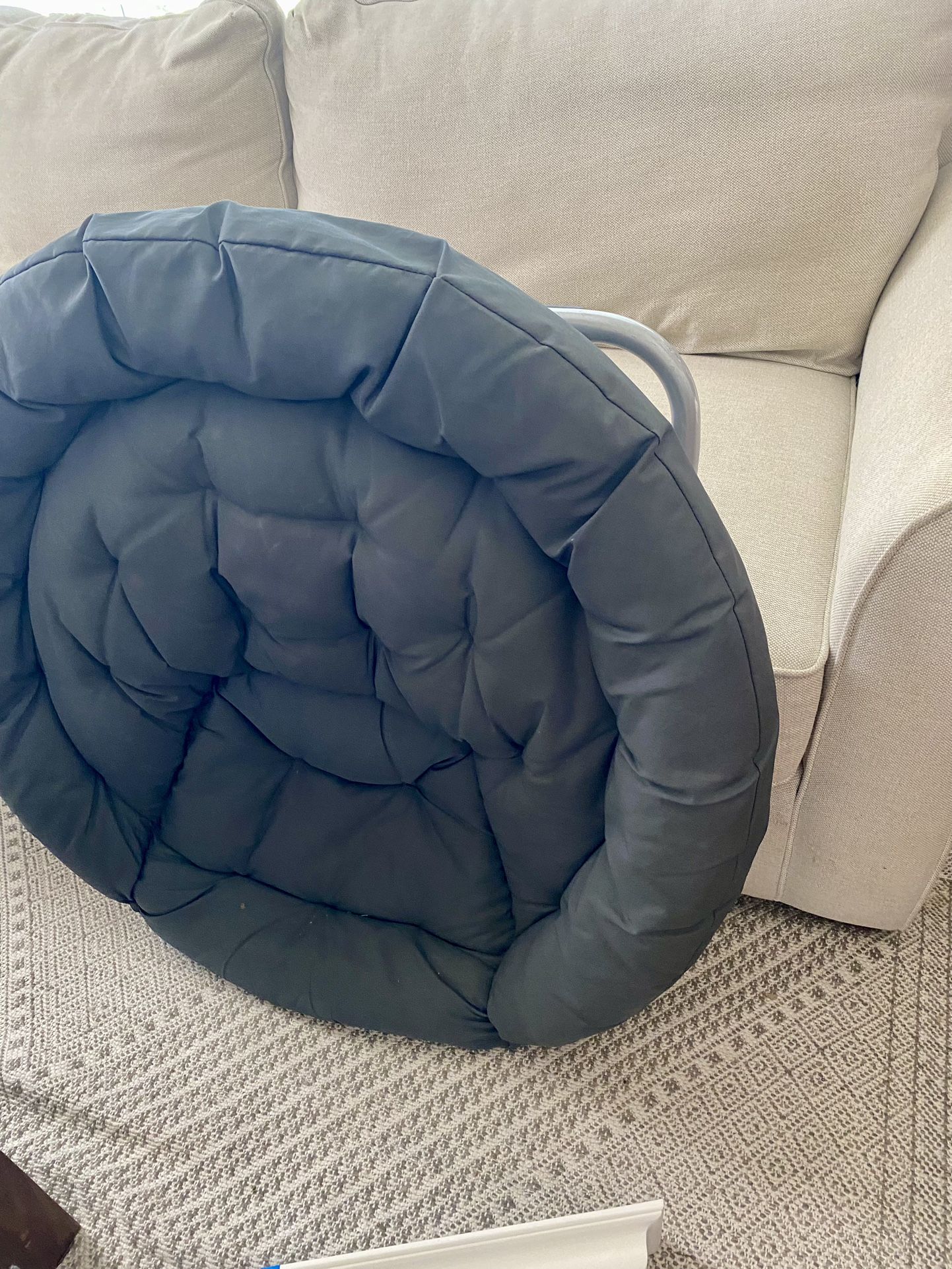 Saucer Chair- Gray