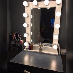 Hollywood Style Vanity Mirror