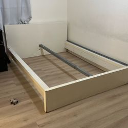Free Queen Bed Frame 