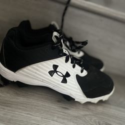 Youth Under Armour Cleats