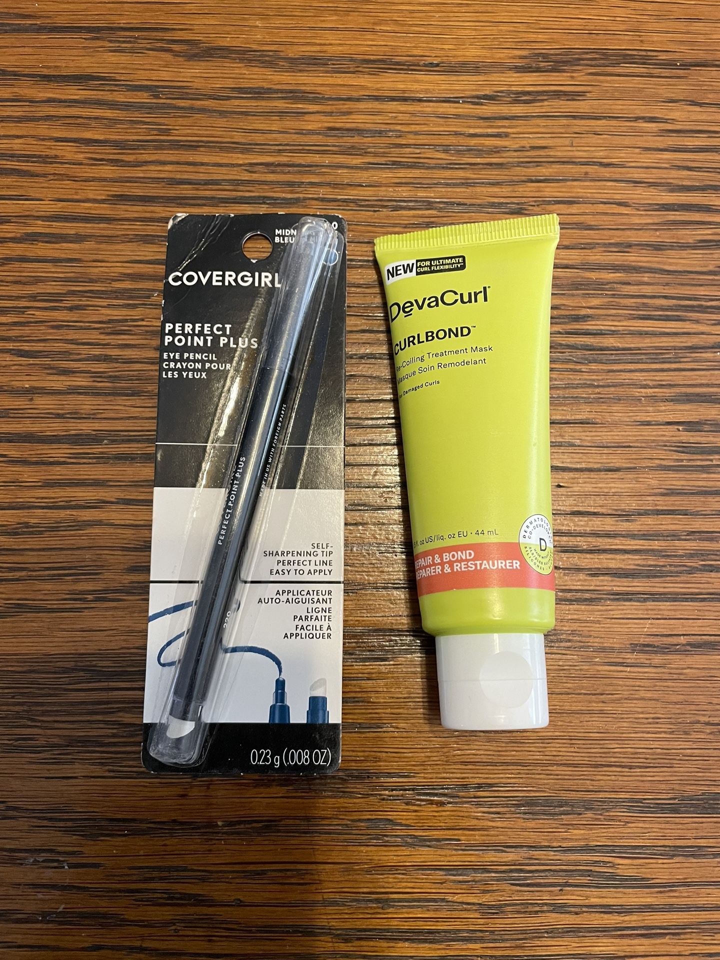 Mixed Face Lot Mask And Eyeliner