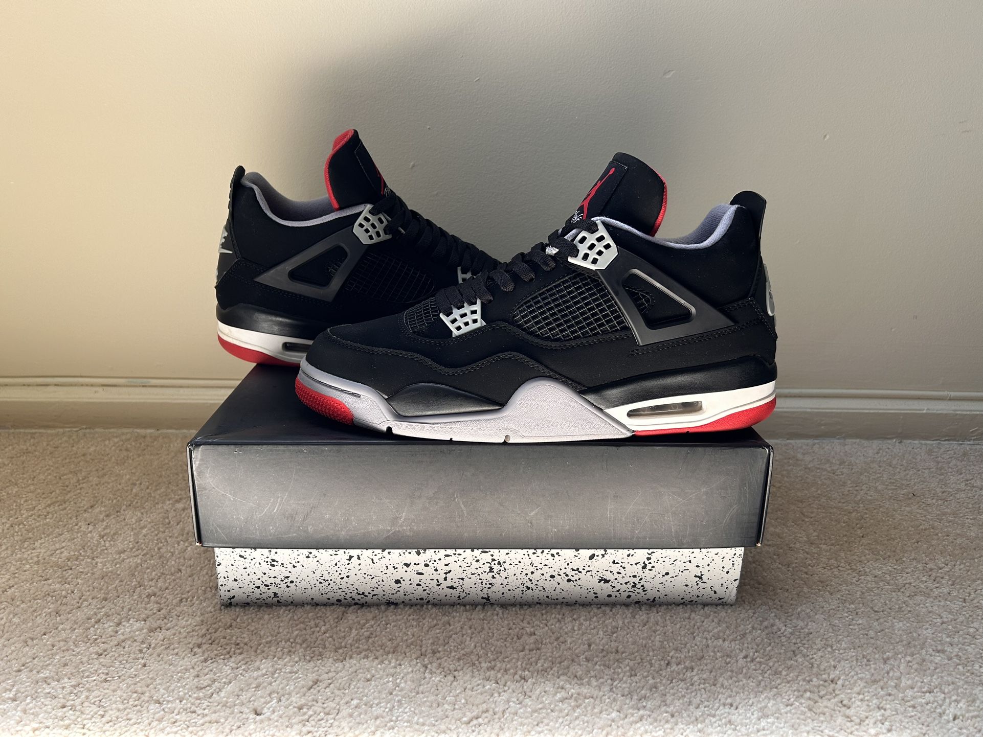 Air Jordan 4 Retro ‘Bred’