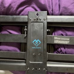PERLESMITH TV MOUNT - 20$ LIKE NEW 