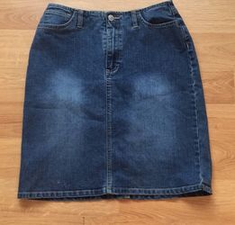 Jean Skirt Size 6