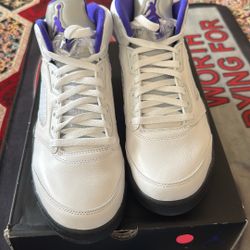 Nike Air Jordan 5 Retro