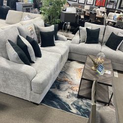 Stunning Sofa Loveseat Customizable! $2599 🔥🩶
