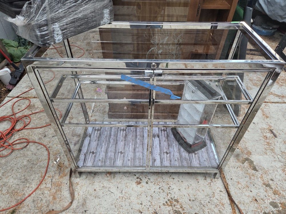 Glass Jewelry Display Case 