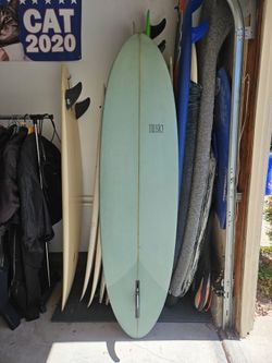 Single Fin Surfboard 6'9" by Music! (Rusty)