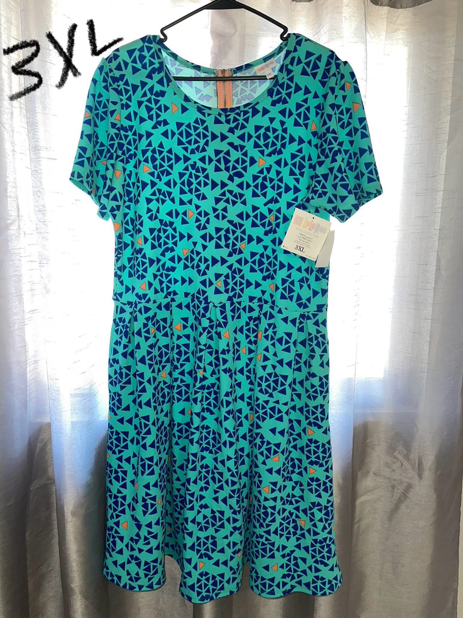 LuLaRoe Clothing sizes are on the pictures $5 Each