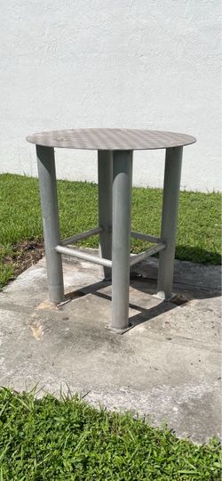 HEAVY ALUMINUM COMMERCIAL BASE - 74 POUNDS