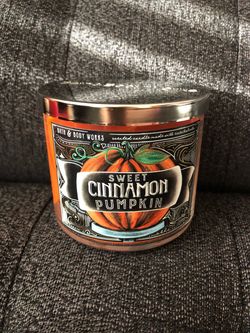Sweet Cinnamon Pumpkin 3-Wick Candle 🎃