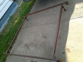 BED FRAME TWIN TO QUEEN