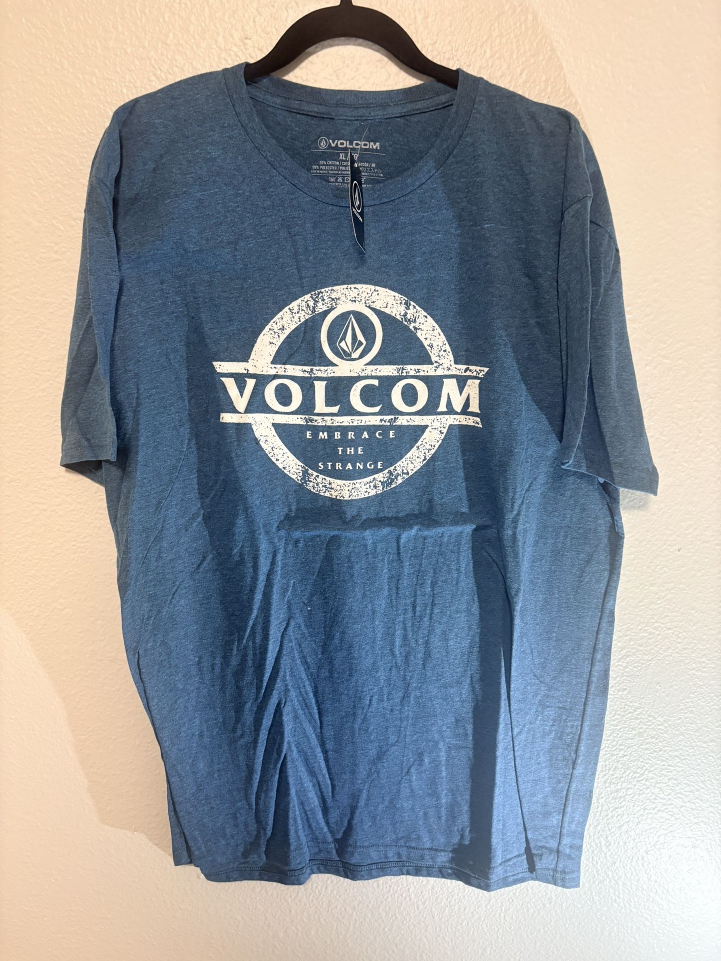 Volcom Embrace The Strange Large T Shirt New W Tags