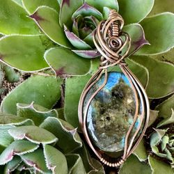 Copper Wire Wrap Labradorite Pendant