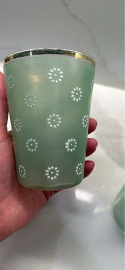 Vintage green stand glasses & picher