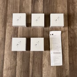 Apple AirPods Pro (2nd Generation)