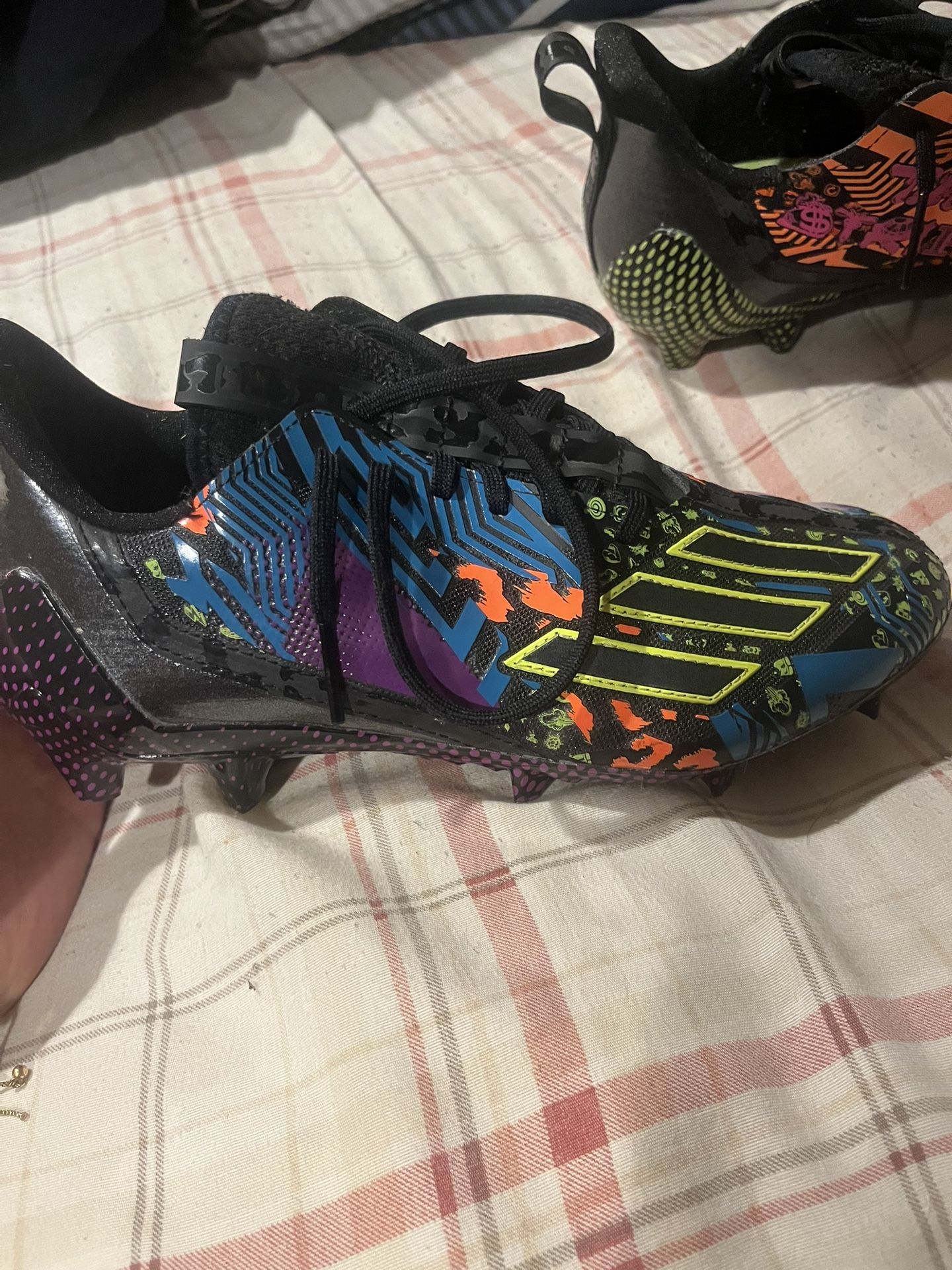 adizeros 12.0 mismatch black multi color , size 8