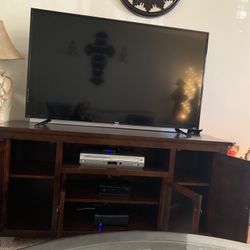 Cabinet TV