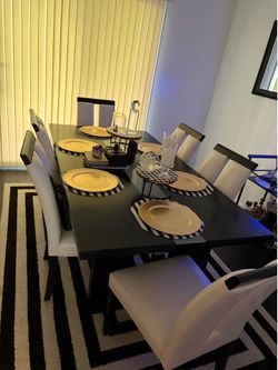 Dining set like new