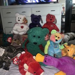 BEANIE BABIES (RARE)