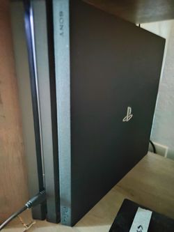 PS4 PRO