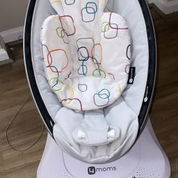 4moms Mamaroo Bluetooth Swing