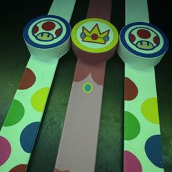 Universal Wrist Bands 