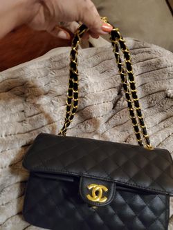 Lovely Small Size Bag. Send Me An Offer 