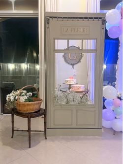 Flower/Bloom Party backdrop