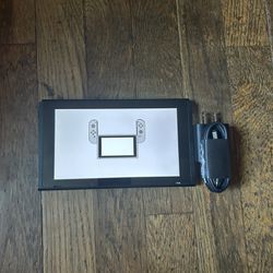 Nintendo Switch (just Needs Controllers)