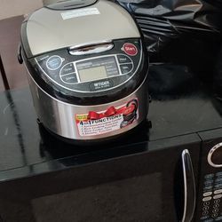 Rice Cooker/Microwave