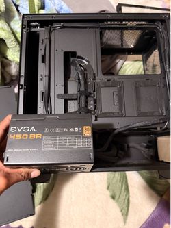 NZXT Case with Power supplie