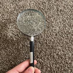 Magnifying Glass 