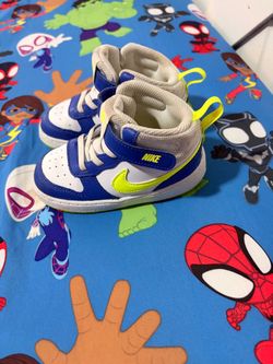 Boys Nikes