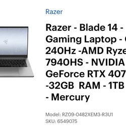 Razer - Blade 14 - 14" Gaming Laptop - QHD 240Hz-AMD Ryzen 9 7940HS - NVIDIA GeForce RTX 4070 -32GB RAM - 1TB SSD - Mercury Model: RZO9-0482XEM3-R3U1