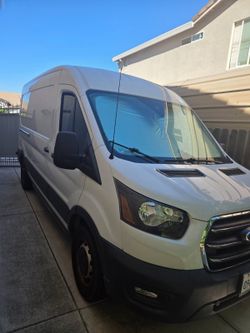 2020 Ford Transit 250  3.5l mid roof