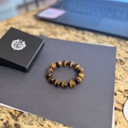 Tigers Eye natural stone bracelet 