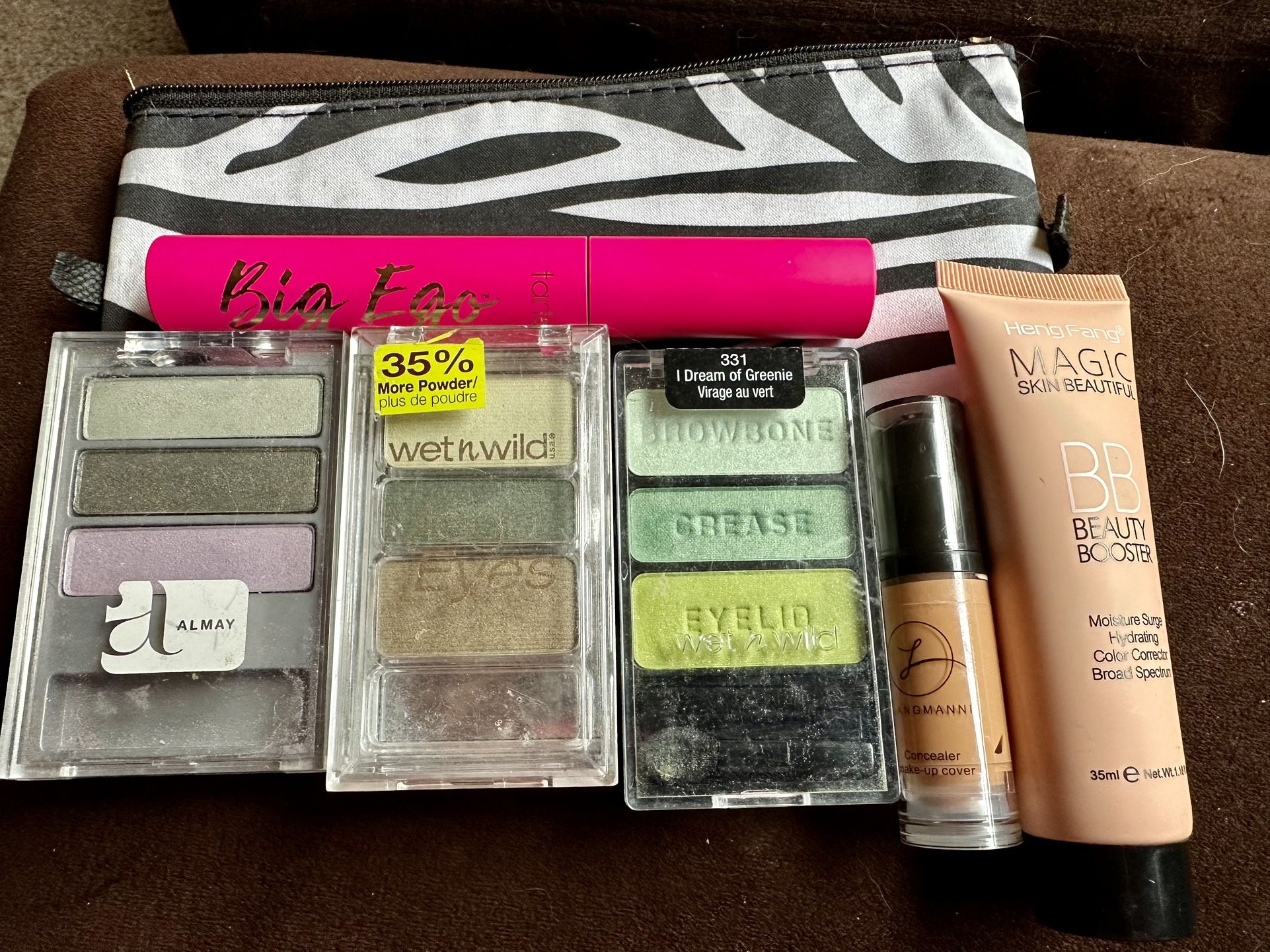 Various Makeup. Some Are Ipsy Samples. Never Been Used for Sale in  Shadeland, IN - OfferUp