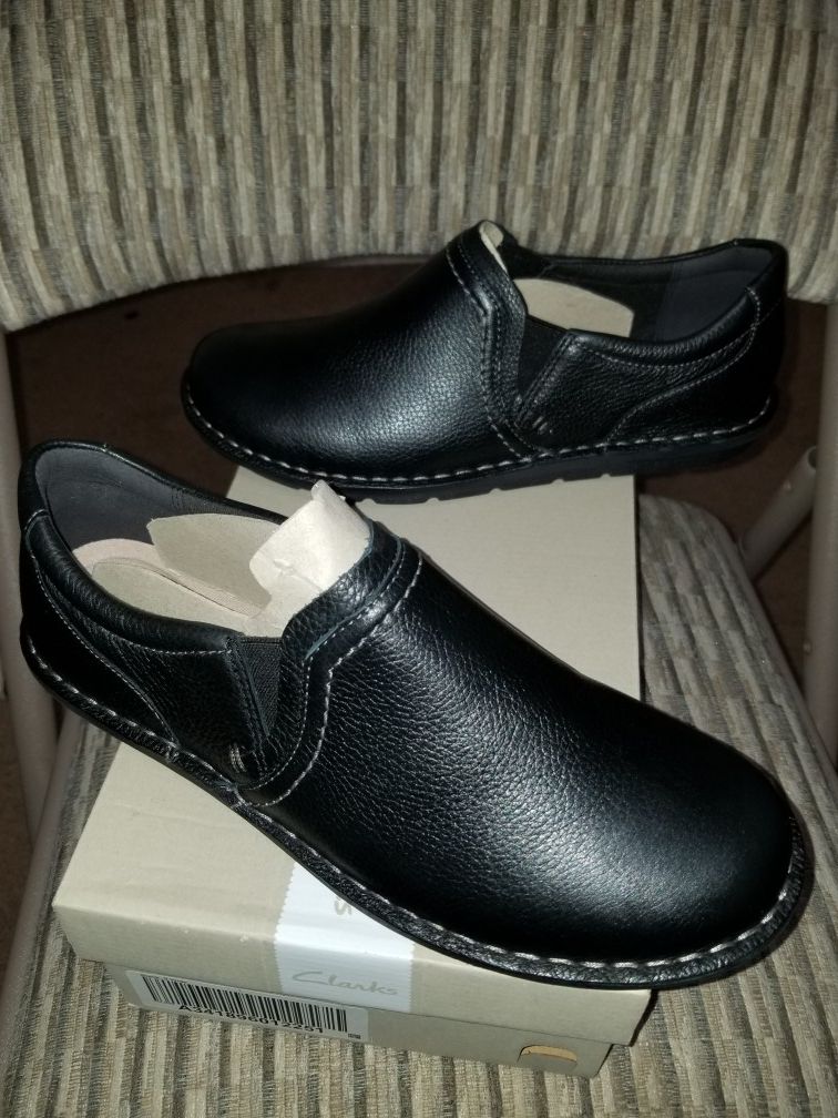 Clarks Women's Leather Shoes Size W Black